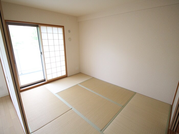 物件内観写真13　(居室)