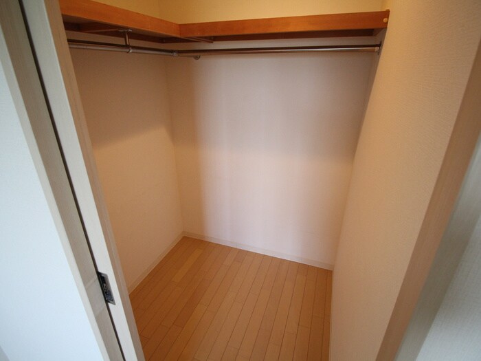 物件内観写真20　(収納)