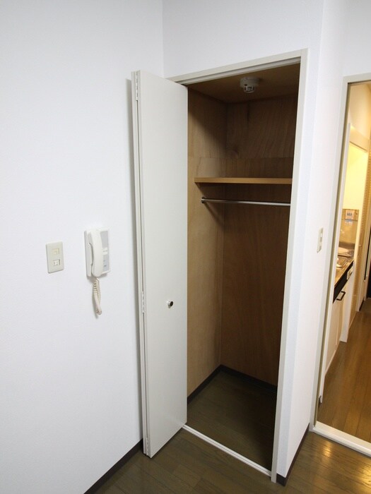 物件内観写真15　(収納)