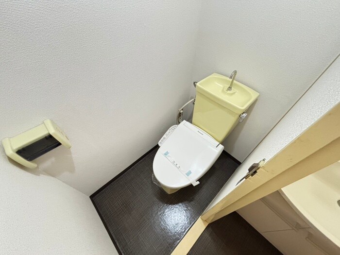 物件内観写真11　(トイレ)