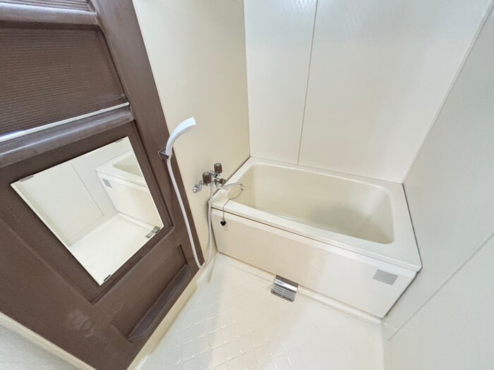 物件内観写真12　(バス／シャワールーム等)