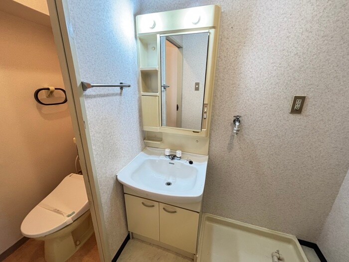 物件内観写真13　(洗面)