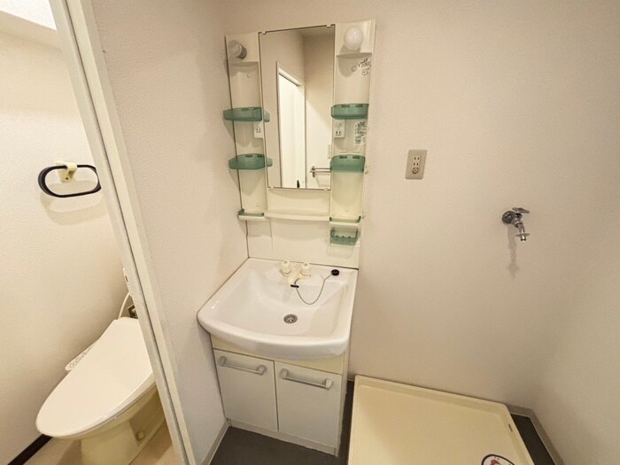 物件内観写真13　(洗面)