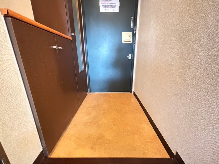 物件内観写真15　(靴箱)
