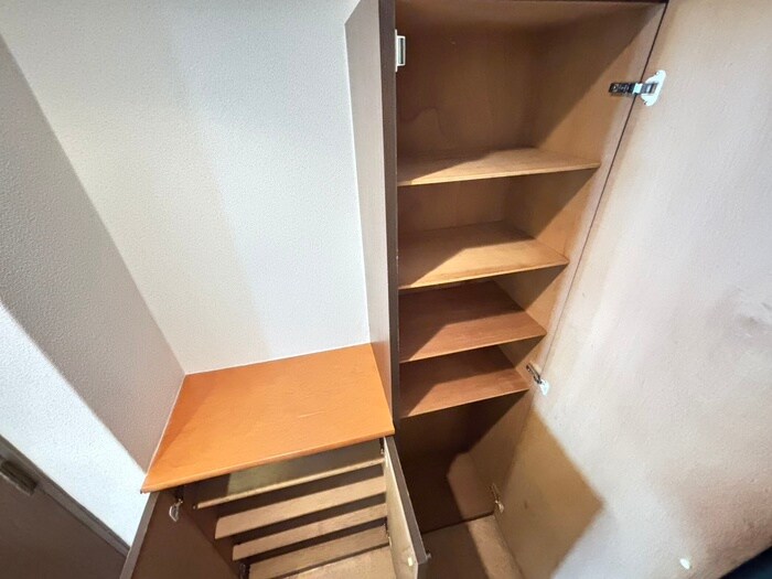 物件内観写真17　(靴箱)