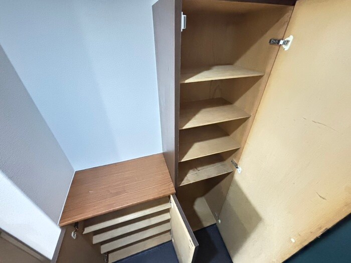 物件内観写真17　(靴箱)