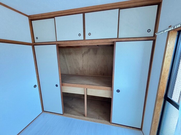物件内観写真18　(収納)