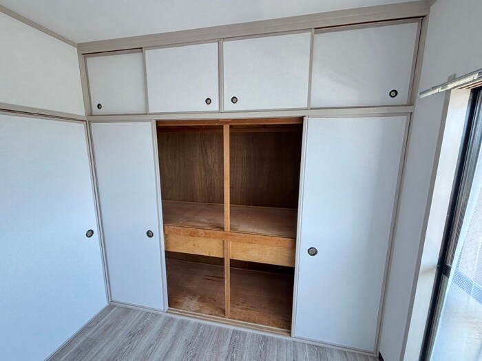 物件内観写真18　(収納)