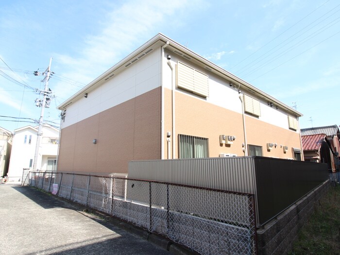 物件外観写真6　(外観写真)