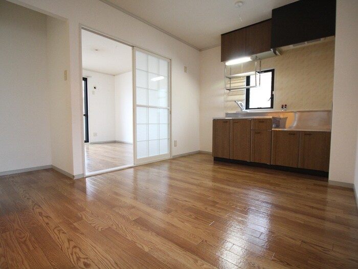 物件内観写真8　(居室)