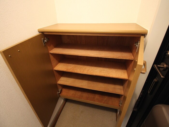 物件内観写真16　(靴箱)