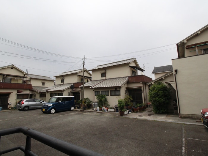 物件内観写真18　(室内からの展望)