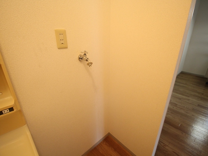 物件内観写真20　(洗濯機置場)