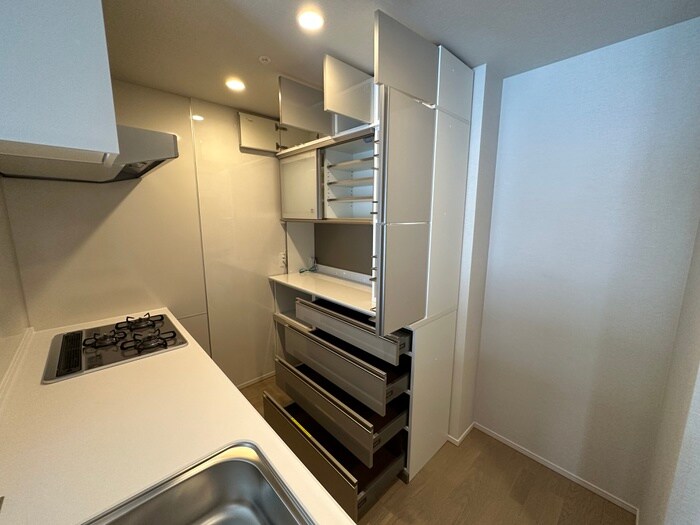 物件内観写真16　(内観写真)