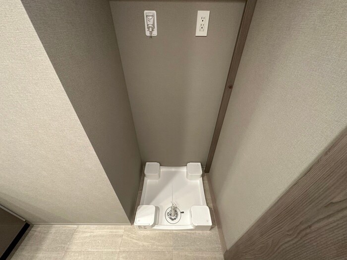 物件内観写真20　(洗濯機置場)