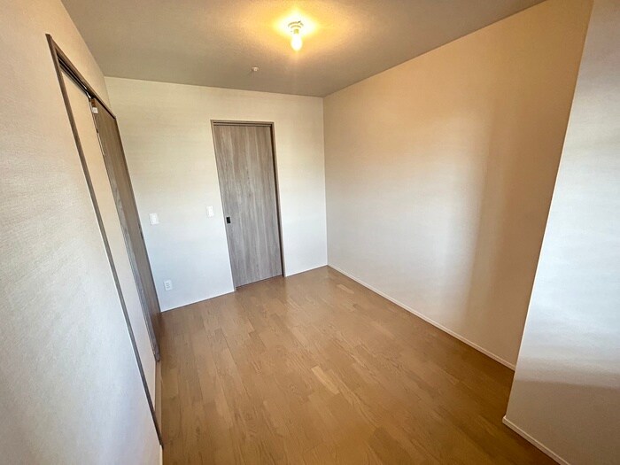 物件内観写真21　(居室)