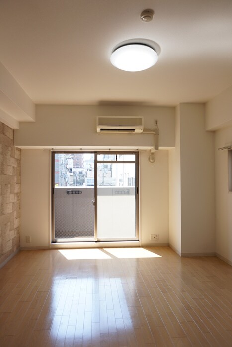 物件内観写真16　(居室)