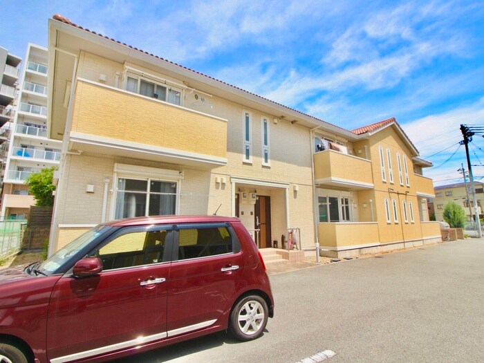 物件外観写真3　(外観写真)