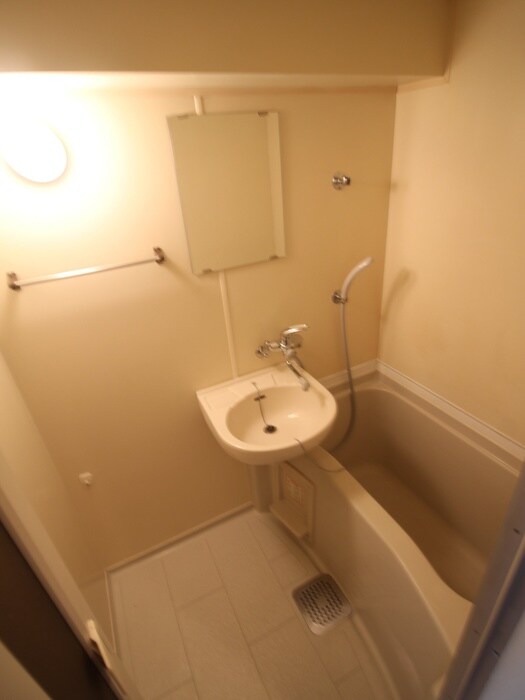 物件内観写真13　(バス／シャワールーム等)