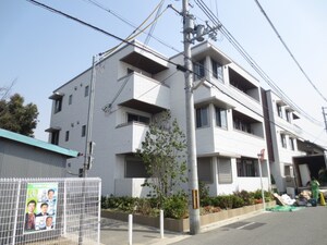 カルムヴィラージュ外観写真