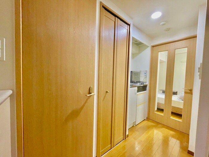 物件内観写真15　(廊下)