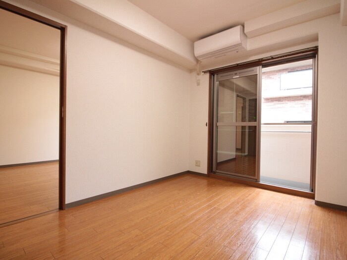 物件内観写真21　(居室)