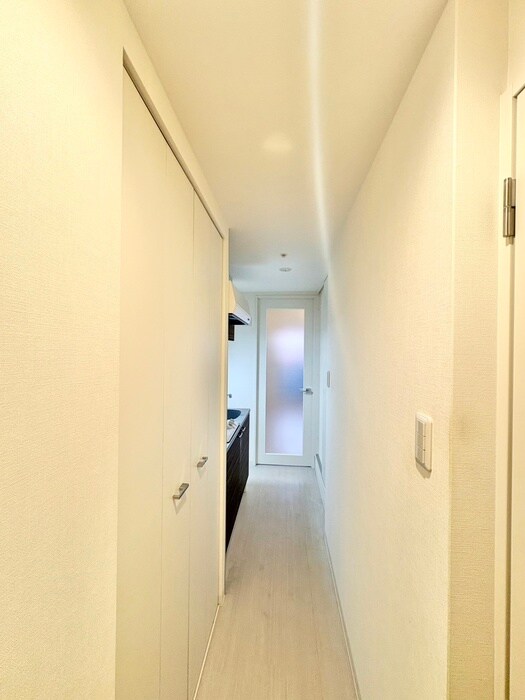 物件内観写真15　(廊下)