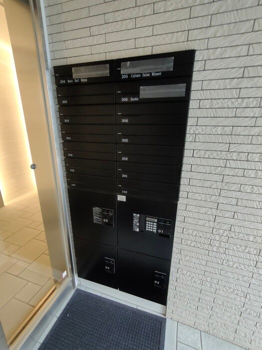 物件外観写真4　(建物設備)