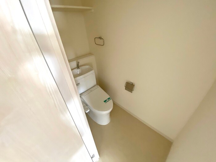 物件内観写真11　(トイレ)