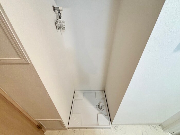 物件内観写真17　(洗濯機置場)