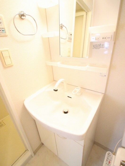 物件内観写真11　(洗面)