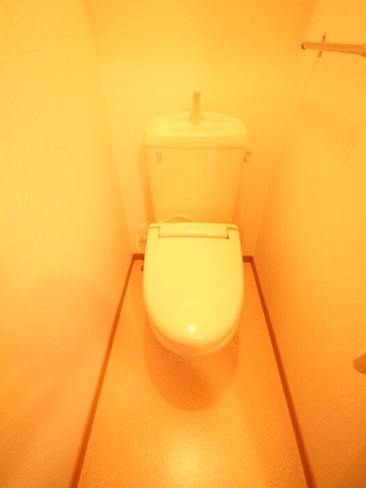 物件内観写真10　(トイレ)