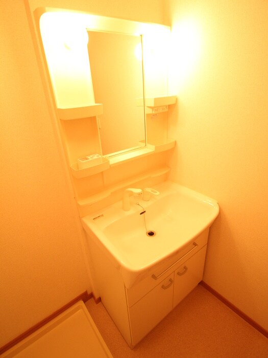 物件内観写真11　(洗面)