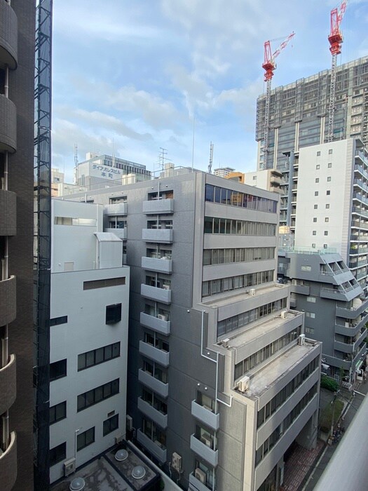 物件内観写真22　(室内からの展望)