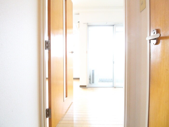 物件内観写真15　(廊下)