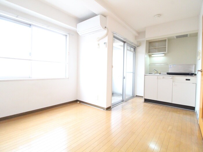 物件内観写真21　(居室)