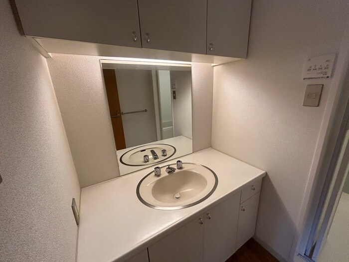 物件内観写真14　(洗面)