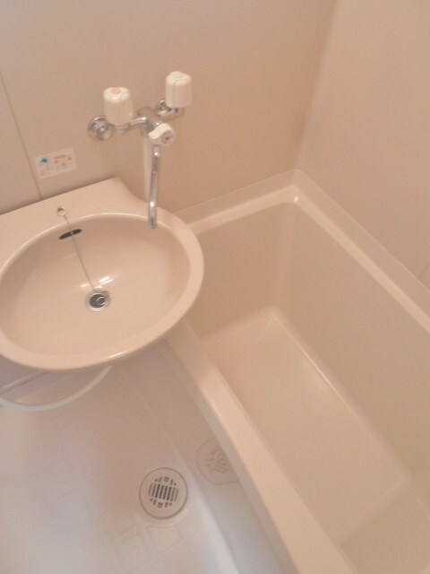 物件内観写真9　(バス／シャワールーム等)