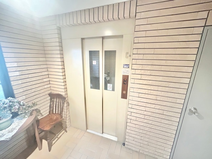 物件外観写真6　(建物設備)