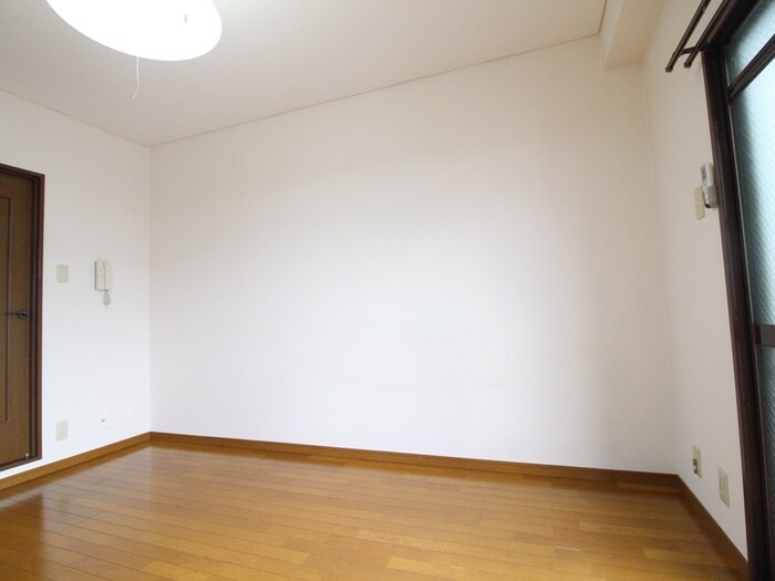 物件内観写真16　(居室)