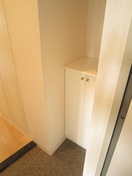 物件内観写真15　(靴箱)