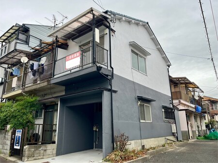 池之宮テラスハウス外観写真