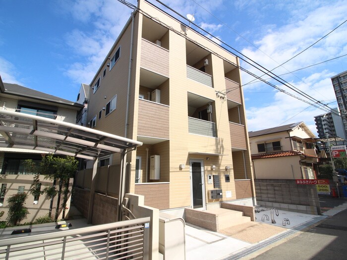 物件外観写真2　(外観写真)