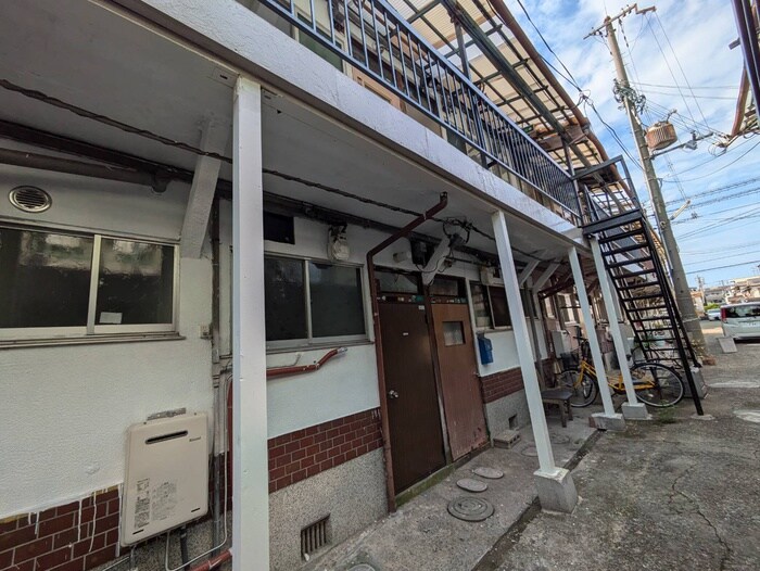 物件外観写真6　(外観写真)