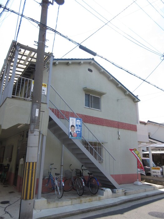 物件外観写真2　(外観写真)