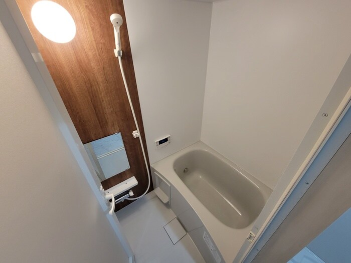 物件内観写真10　(バス／シャワールーム等)