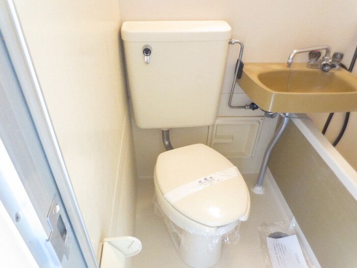 物件内観写真11　(トイレ)