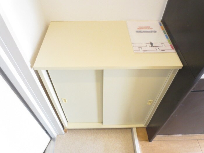 物件内観写真18　(靴箱)