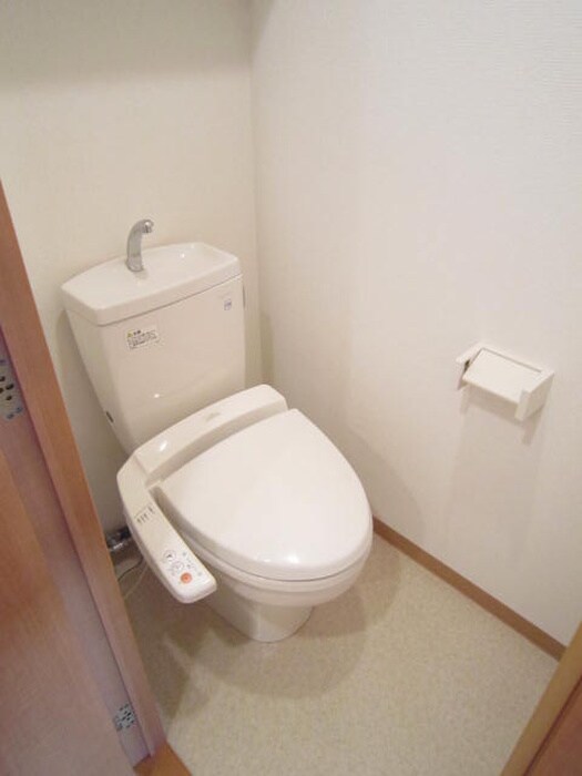 物件内観写真12　(トイレ)