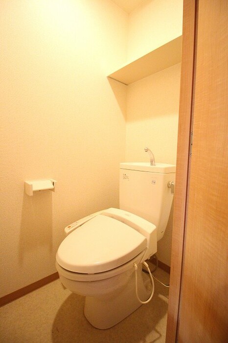 物件内観写真12　(トイレ)